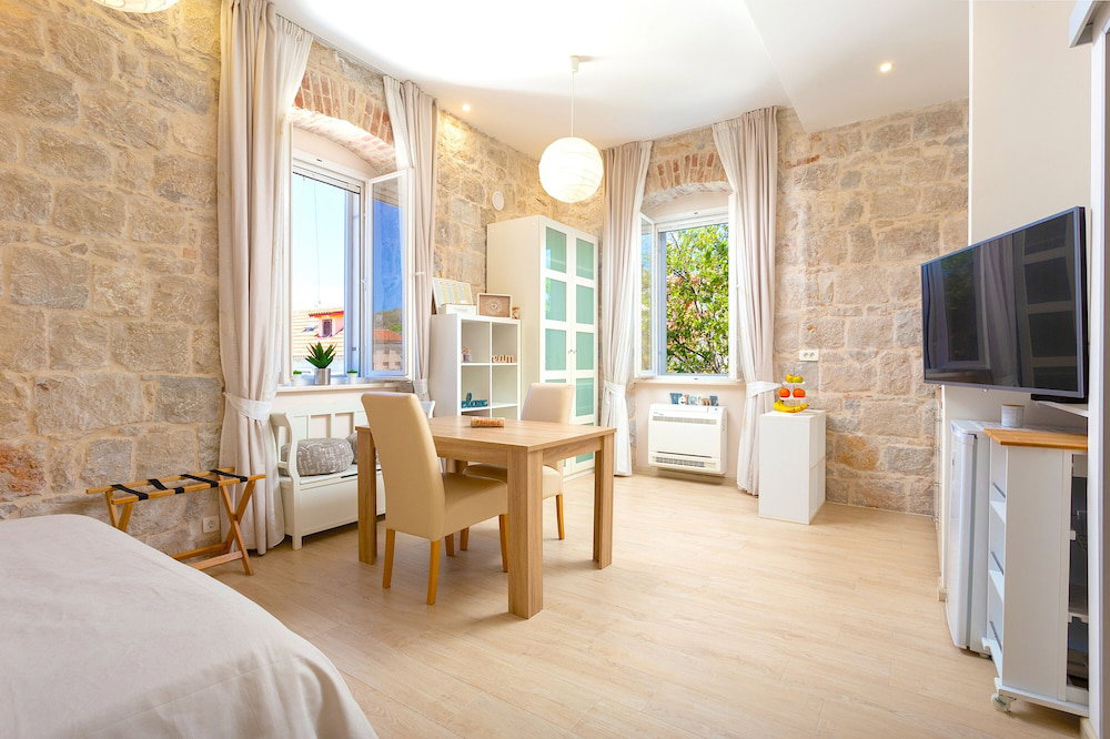 Victoria Luxury Rooms - Split Downtown