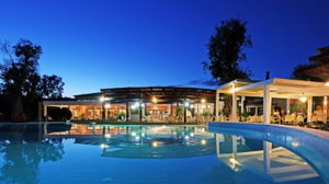 Hotel Apollo Palace cazare Mesongi