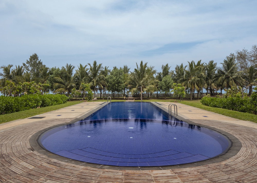 Hotel Casamia Oceanfront Condo Nilaveli