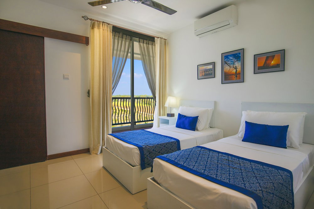 Oceanfront Condominiums Nilaveli