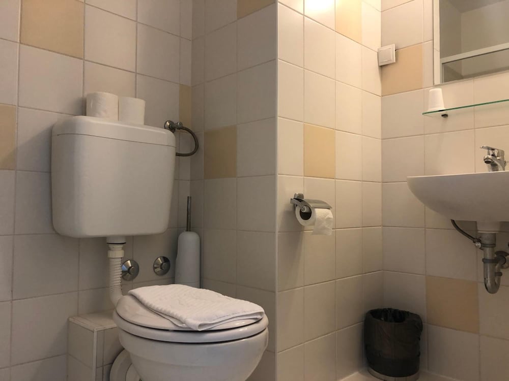 Hotel Rooms Dr Franjo Tudman