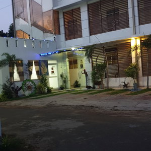 Hotel Crown Plaza Katunayake cazare Negombo