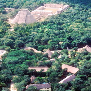 Hotel Hacienda Uxmal cazare Mexico City