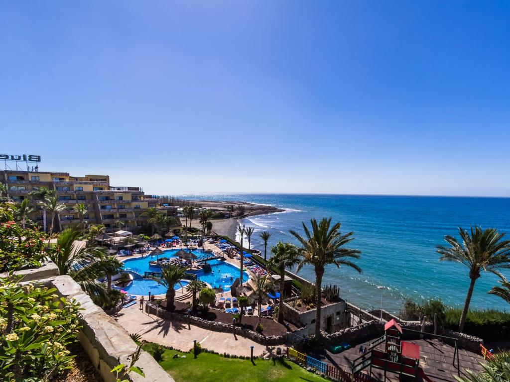 Bluebay Beach Club