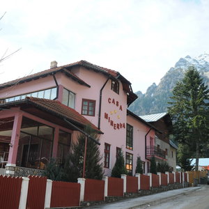 Hotel Casa Minerva cazare Busteni