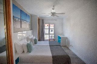 Coral Compostela Golf
