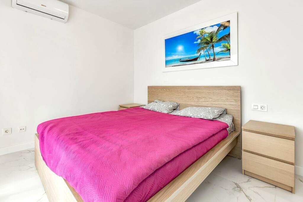 dal travel Modern Apartment In Parque Royal I