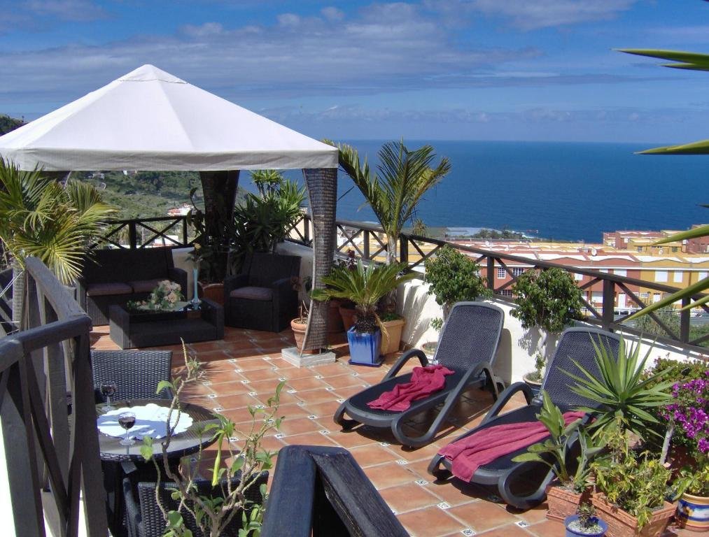 dal travel Mediterranean Holiday Home With Small Patio-Terrace