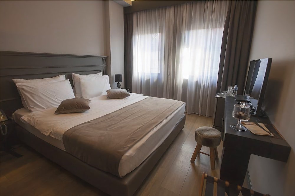 Hotel Solun'S Riversides Room