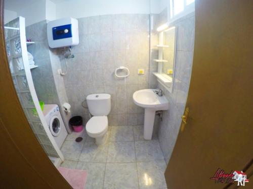 dal travel Edificio Comodoro