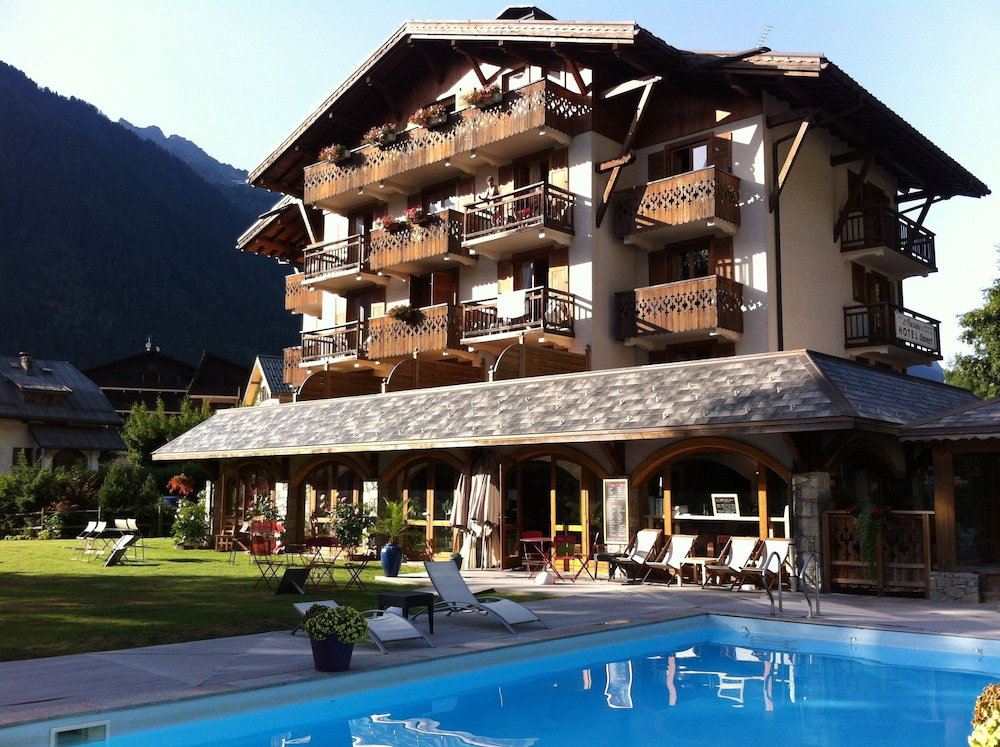 Hotel Hotel L'Oustalet
