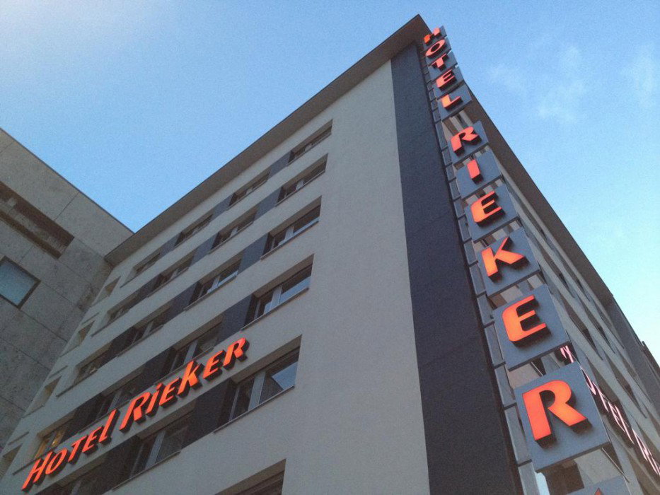 Hotel Plaza Inn Rieker Stuttgart Hauptbahnhof