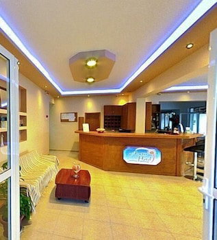 Anetis Beach Hotel