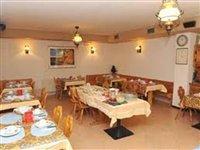 Hotel Caravasc