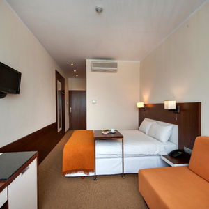 Hotel Desilva Inn Katowice Airport cazare Katowice