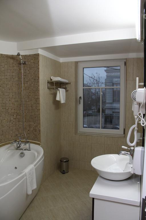Hotel Helin Central