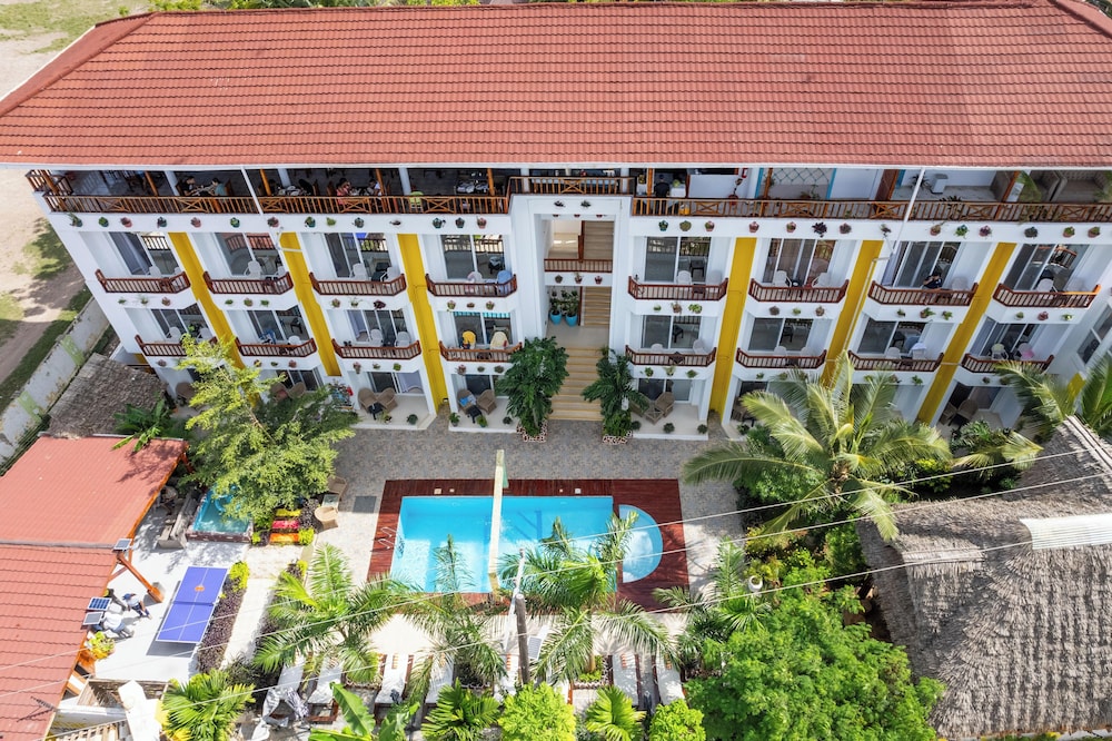 Canary Nungwi Hotel & Spa