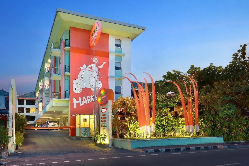 Harris Hotel & Residence Riverview Kuta - Bali