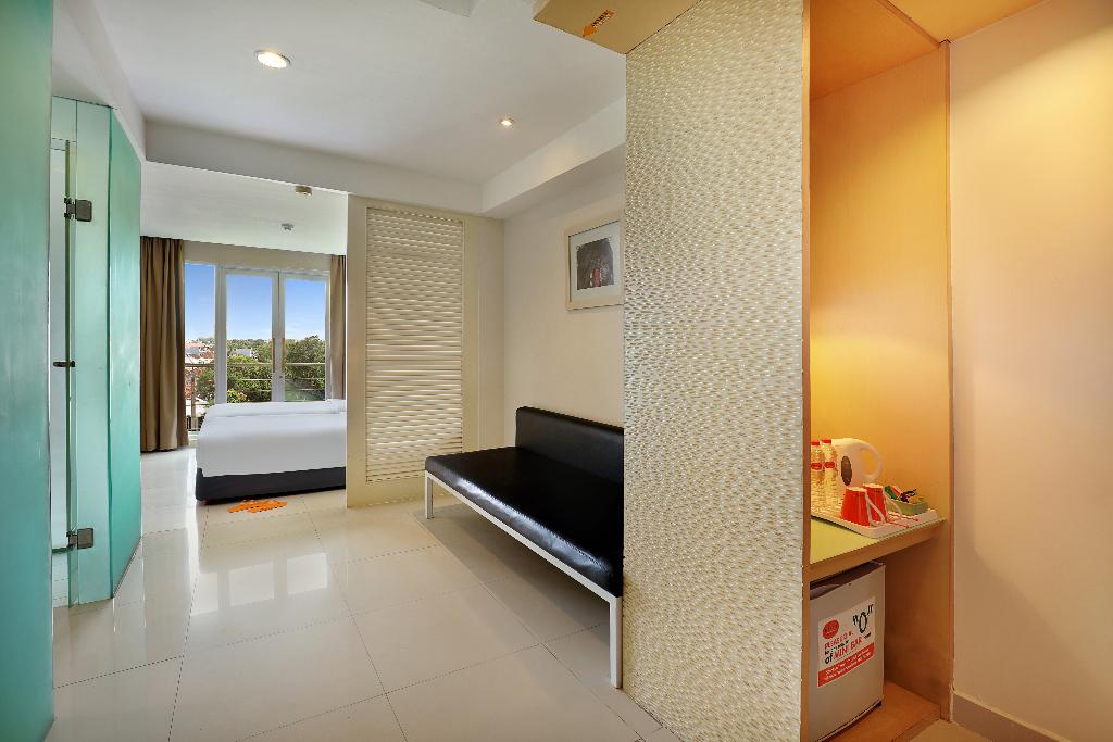 Harris Hotel & Residence Riverview Kuta - Bali