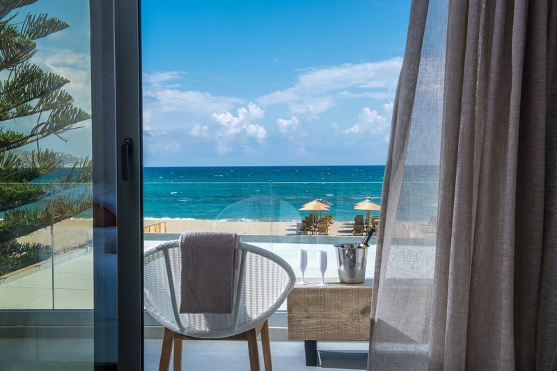 dal travel Enorme Teatro Beach