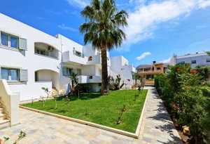 Hotel Angela Studios & Apts Sissi cazare Sision