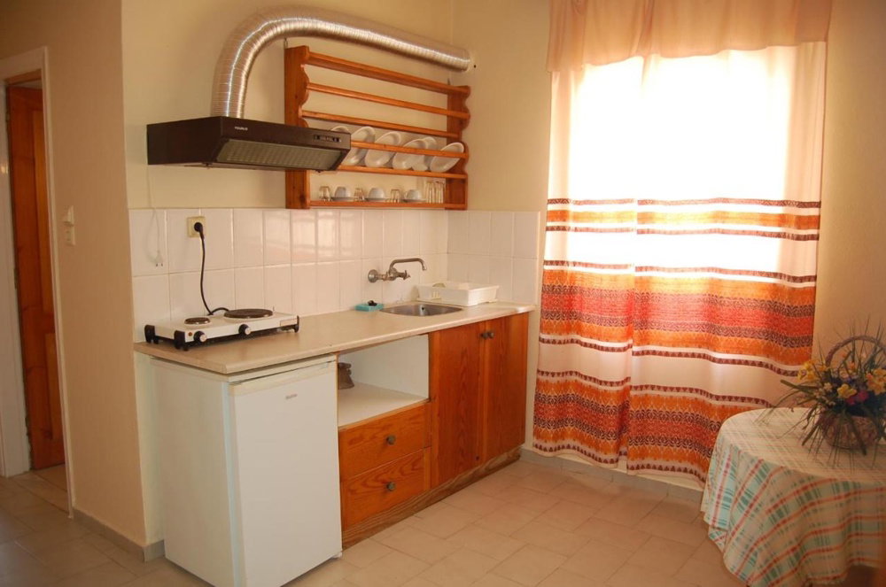 Haris Apartments Kokkini Hani