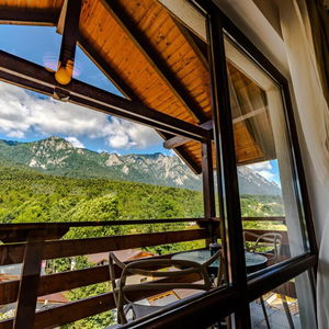 Hotel Yael Luxury Apartments 4 cazare Busteni