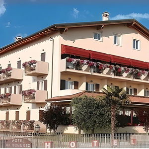 Hotel Da Roberto cazare Lazise