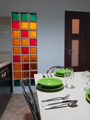 3 Rooms Stefan Cel Mare