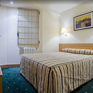 Hotel Zaragoza Plaza Hotel cazare San Sebastian