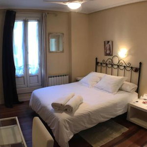 Hotel Pensión Anne cazare San Sebastian