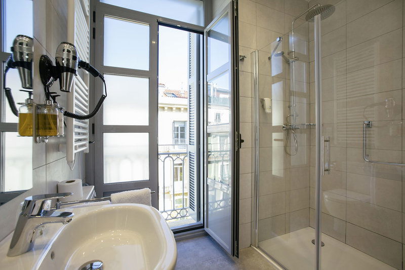 Hotel Legazpi Doce Rooms & Suites