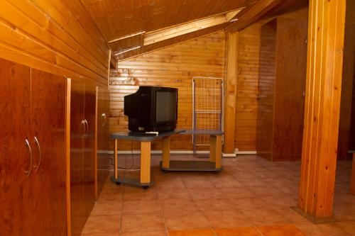 Attic Apartment by Rdc