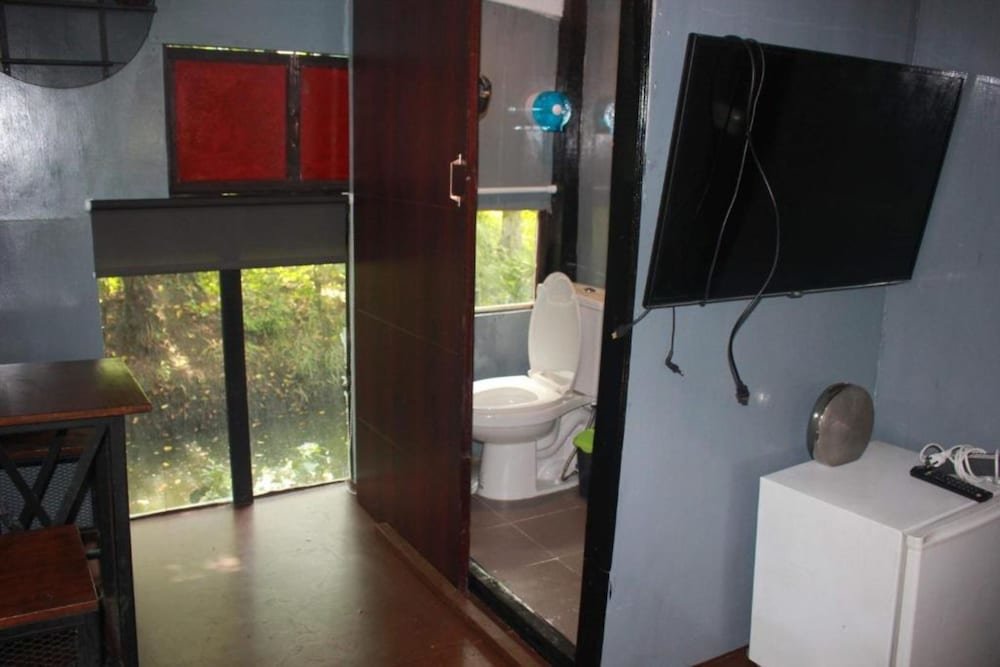 Hotel Absthecafe Hostel