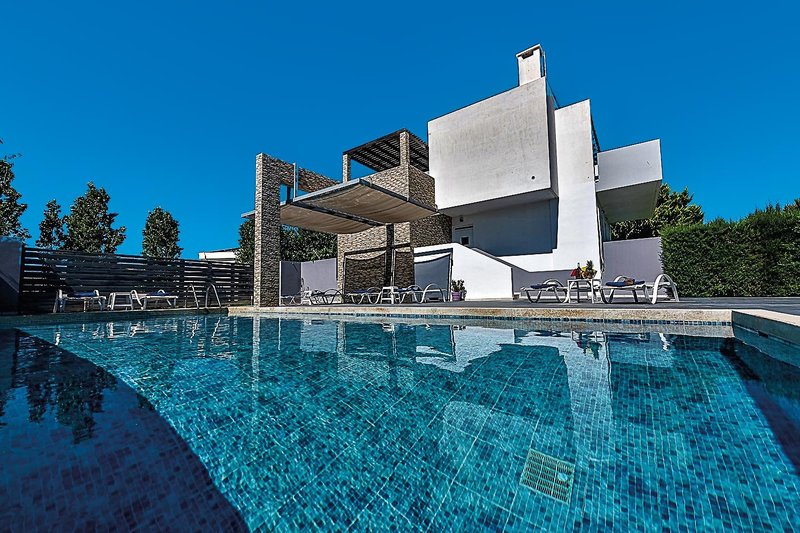Hotel Xenos Villa