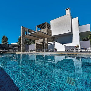 Hotel Xenos Villa cazare Tigaki