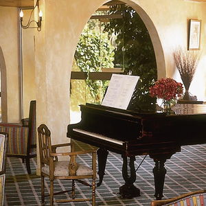 Hotel Najeti Hôtel De Valescure cazare Saint-Raphael