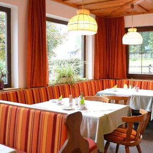 Hotel Gasthof Hirlatz cazare Hallstatt