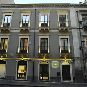 Hotel Etnea 454 Catania Luxury Rooms cazare Catania