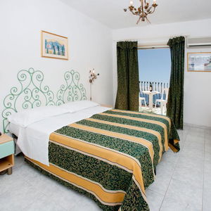 Hotel Hotel Da Peppe cazare Letojanni