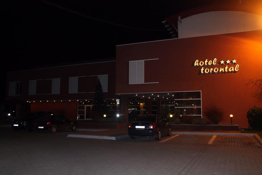 Hotel Torontal