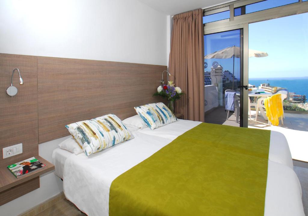 Aparthotel Altamar