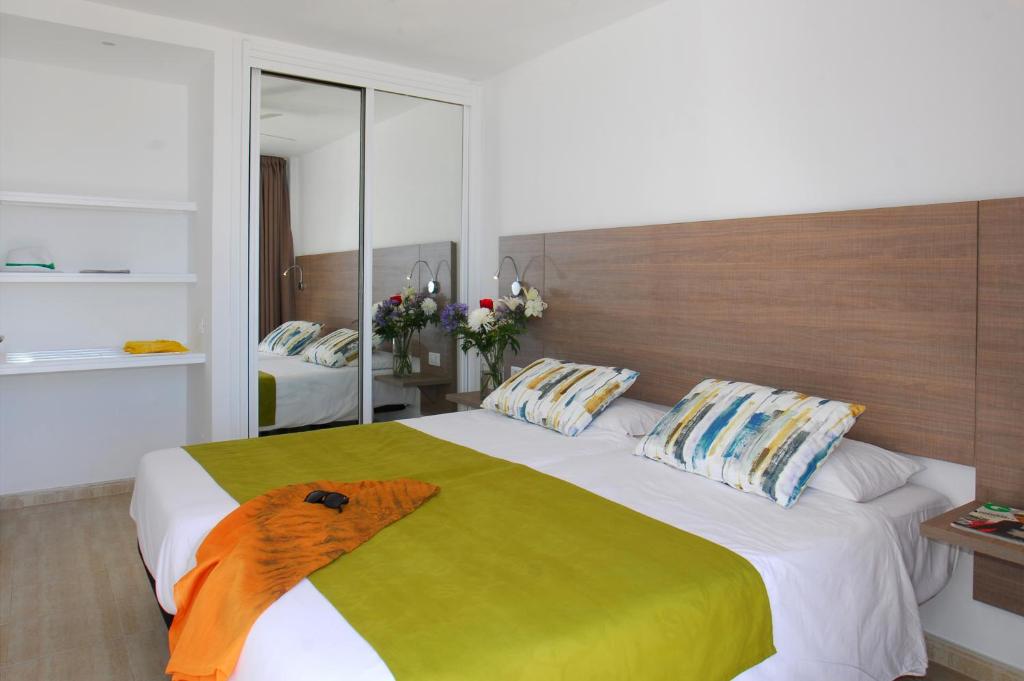 Aparthotel Altamar