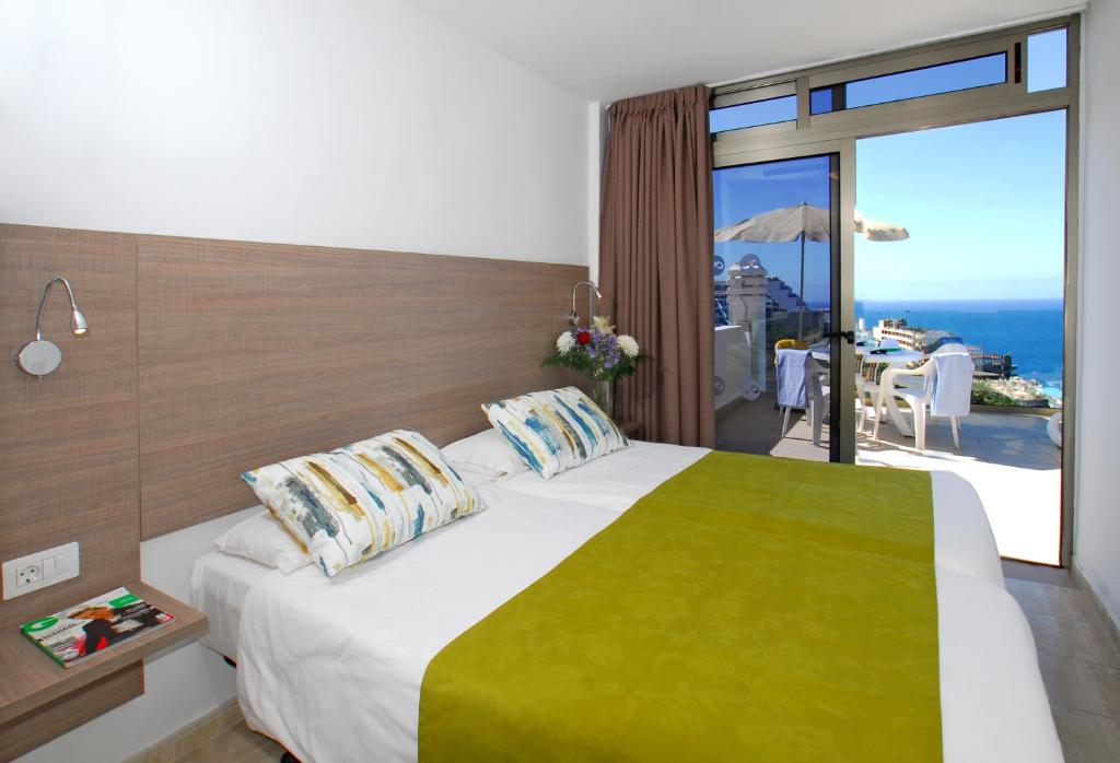 Aparthotel Altamar