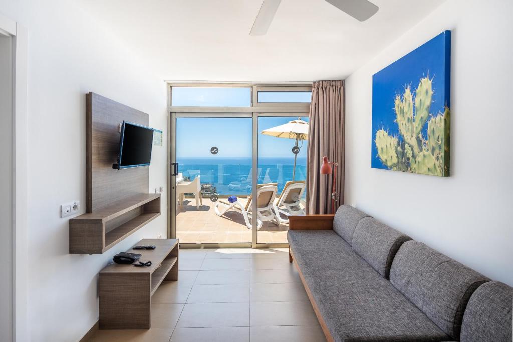 Aparthotel Altamar