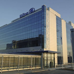 Hotel Hilton Helsinki Vantaa Airport cazare Vantaa