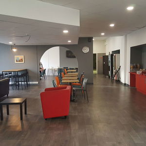 Sejur Hotelf1 Cergy vacanta Cergy-Pontoise