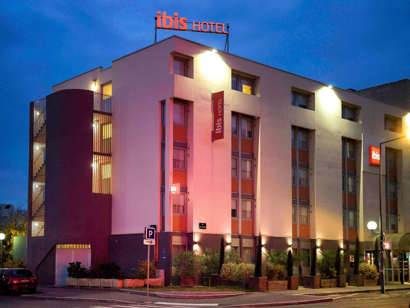 Hotel Hôtel Ibis Lyon Gerland Rue Mérieux
