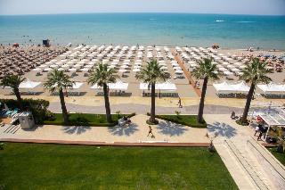 Premium Beach Hotel