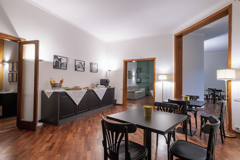 Hotel Room & Breakfast D'Annunzio